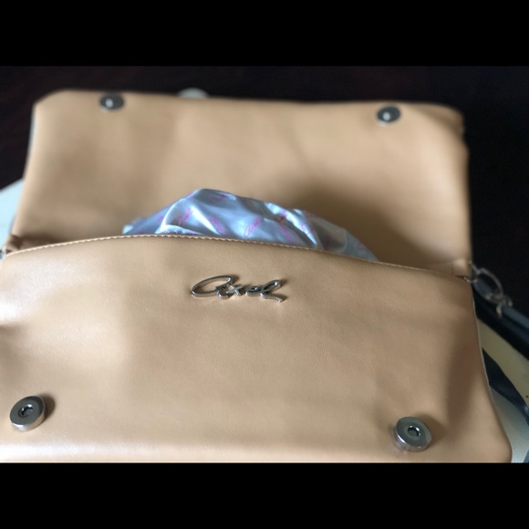 💥🎊🎉💎Gorgeous axel purse for women🎉💎💎💥 - Picture 7 of 7